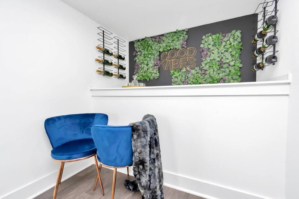 The Suite Spot! Downtown Skyline Views! Sleeps 12 Houston Exteriör bild